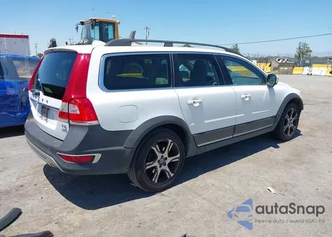 2015 Volvo Xc70 T6 из США, поврежденный, VIN YV4902NK0F1231414